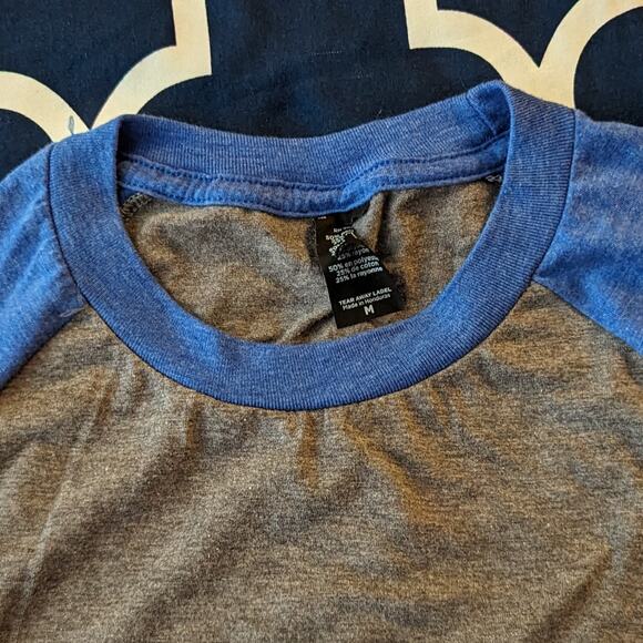 Men's Baseball Raglan 3/4 Sleeve Tee | Athletic Fit | Gray/Blue Medium - Picture 4 of 4